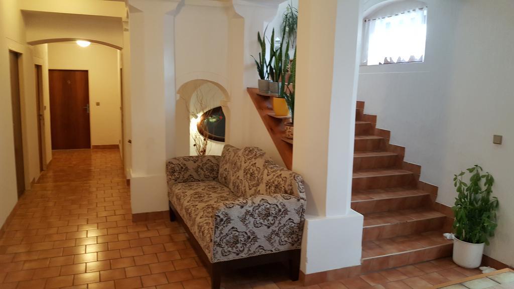 Pension U Dubu Františkovy Lázně Exterior foto